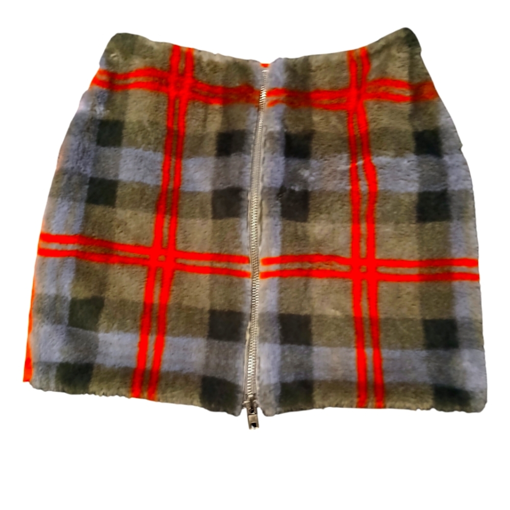 Capsule silky funky skirt 😍